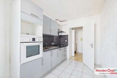 Appartement 4 pièces 214000 €