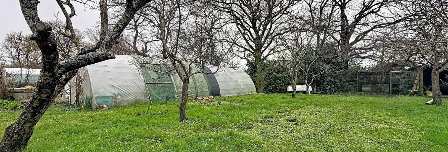 Terrain  706 m² à vendre à Challans (85300)