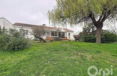 Maison À Vendre — photo du bien