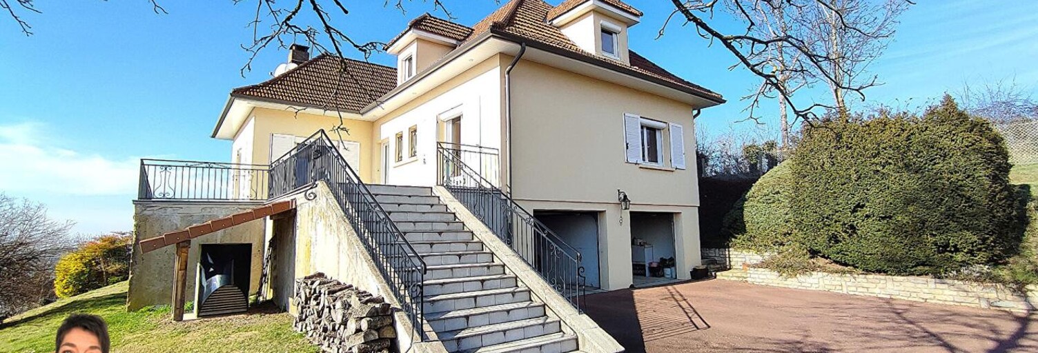 Maison 6 Pièces 129 m² à vendre à Thizy-les-Bourgs (69240)