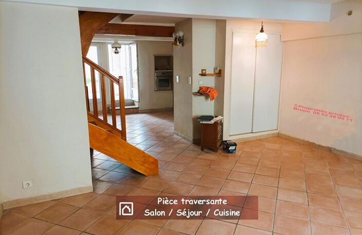 Maison De Village 5 pièces avec cour intérieure - COUIZA — photo 5