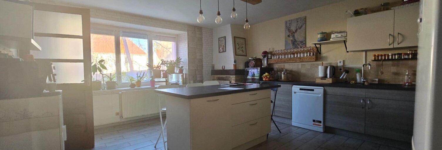 Maison 5 Pièces 146 m² à vendre à Frasne-le-Château (70700)