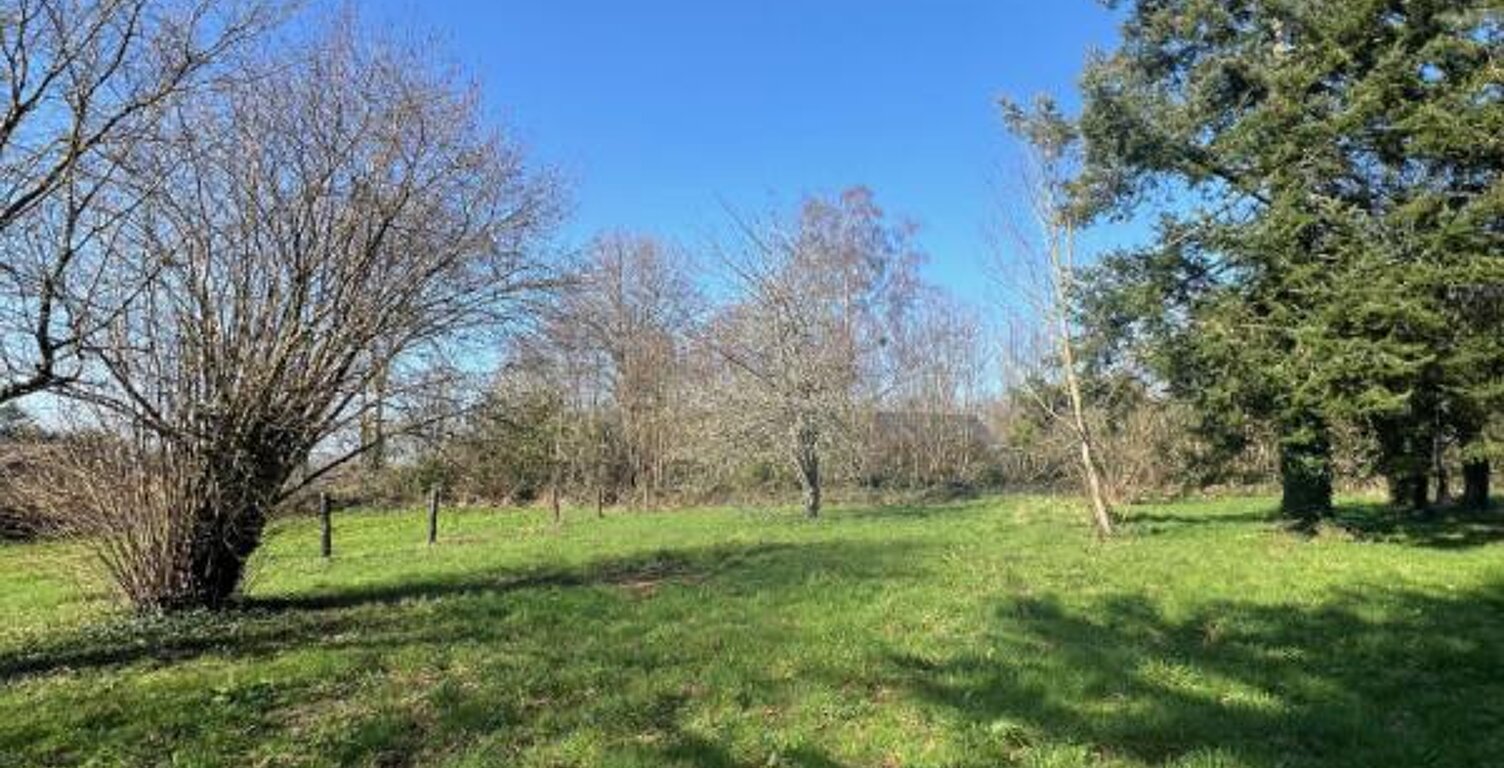 Terrain plat constructible arboré 2000 m2 secteur Bannalec — photo 1