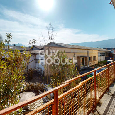 Appartement 4 pièces 235000 €