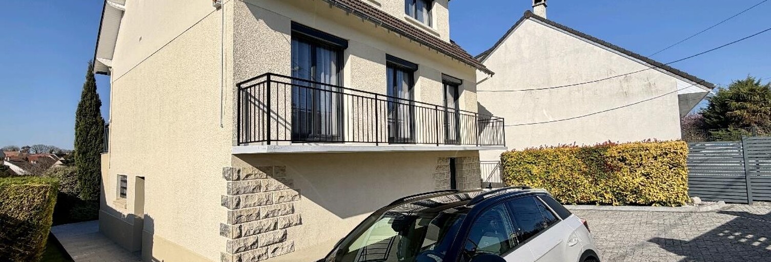 Maison 8 Pièces 172 m² à vendre à Méry-sur-Oise (95540)