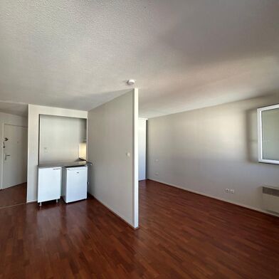 Appartement 1 pièces 650 €