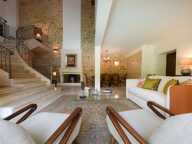 Superbe maison en pierre avec piscine dans un village avec comme — photo 2
