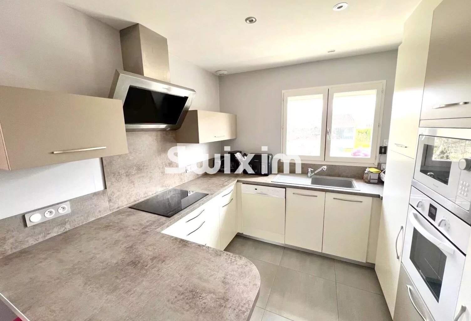Maison individuelle rénovée, avec véranda — photo 1