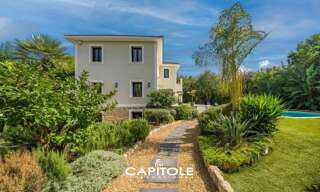 Maison 5 Pièces 247 m² à vendre à Antibes (06600)