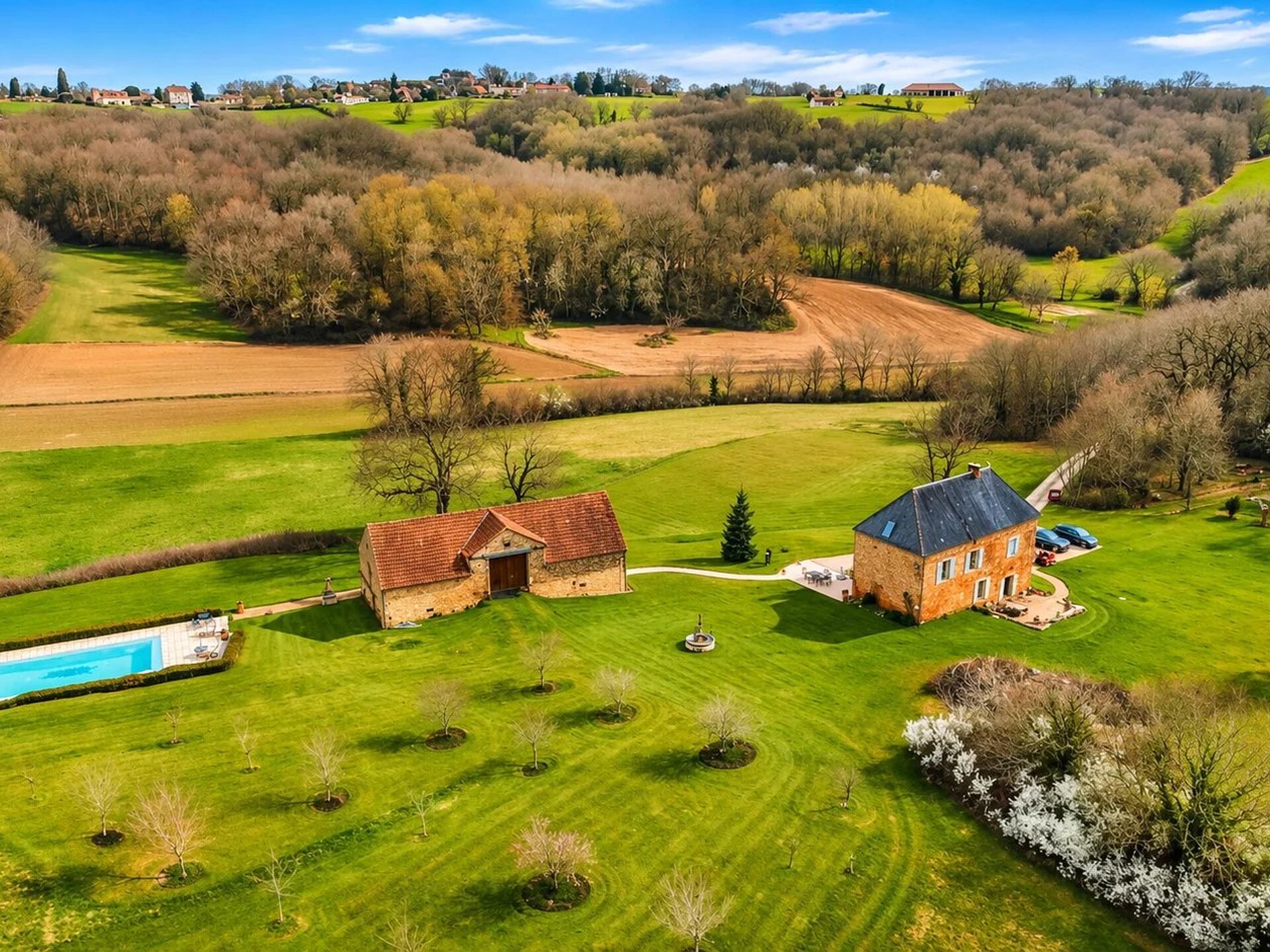 Maison 8 pièces · à Dégagnac · 598 000 €