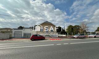 Commerce 5 Pièces 305 m² à vendre à Ambarès-et-Lagrave (33440)