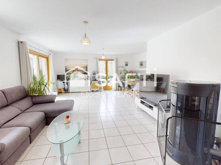 Maison individuelle plain-pied 142 m²  Piscine  Terrain 951 m²  Nivolas-Vermelle — photo 1