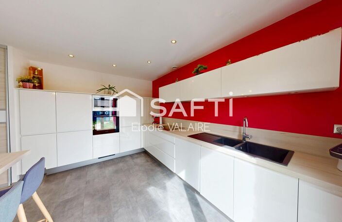 Maison individuelle plain-pied 142 m²  Piscine  Terrain 951 m²  Nivolas-Vermelle — photo 3