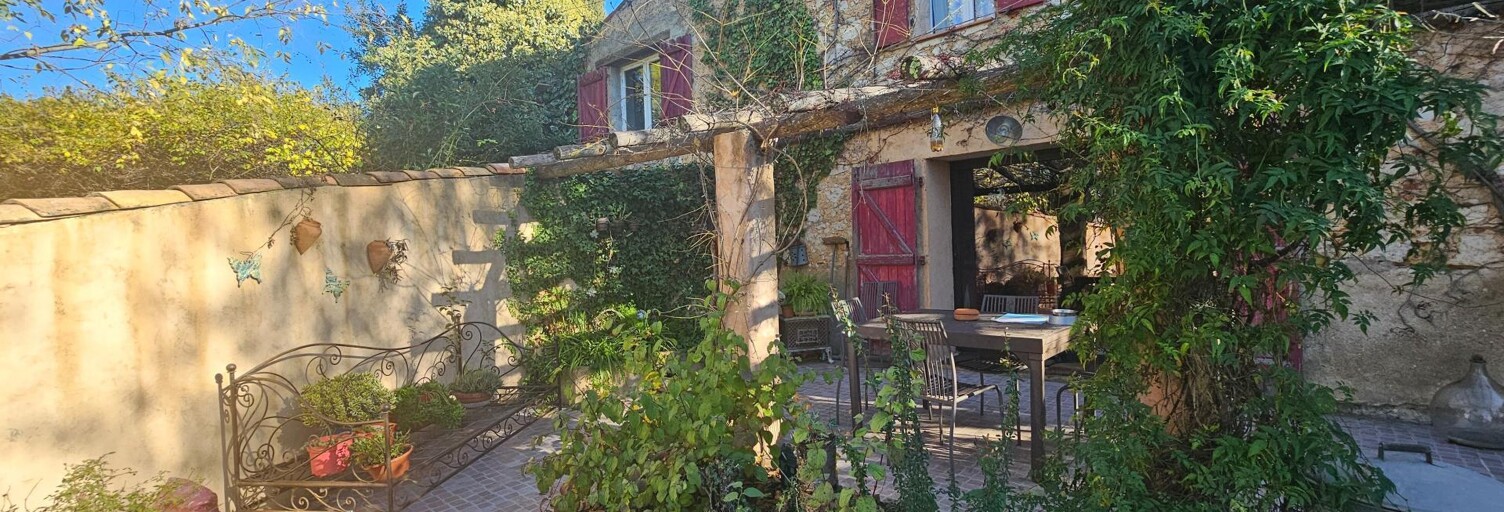 Maison 9 Pièces 284 m² à vendre à Villecroze (83690)