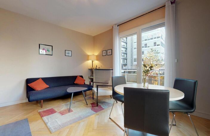 Location appartement meublé 2 pièces 40 m² — photo 3