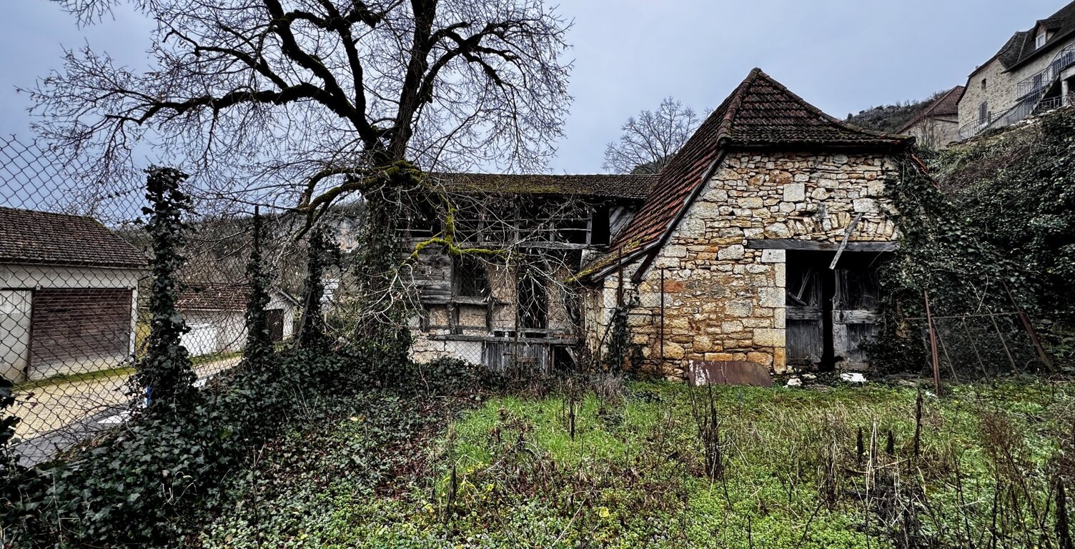 Grange — photo 1