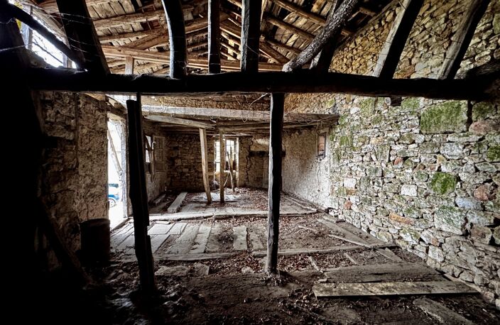 Grange — photo 5