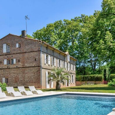 Maison 23 pièces 1350000 €