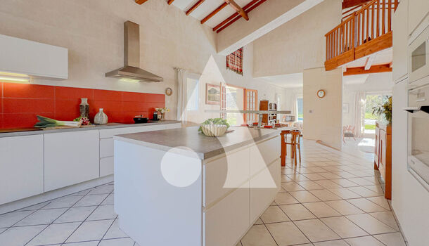 Villa / Maison 10 pièces  à vendre Saintes 17100