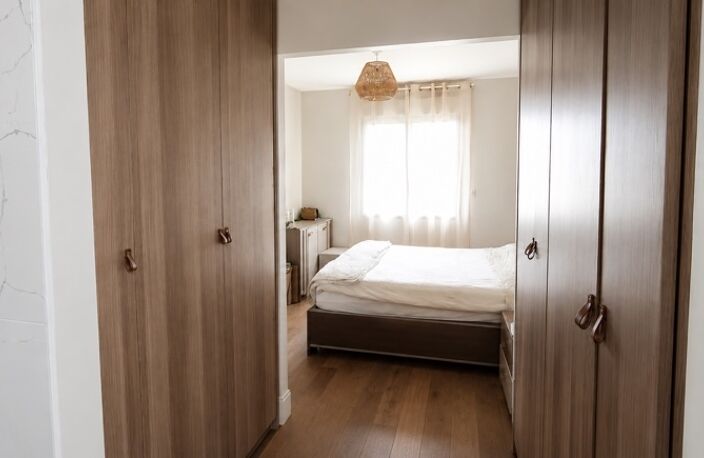 Contemporaine de 6 pièces principales — photo 4