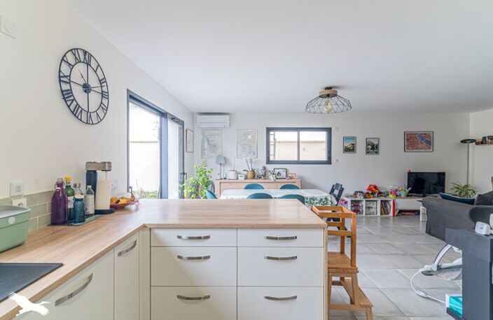 Contemporaine de 5 pièces principales — photo 4