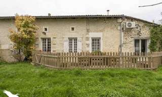 Maison 10 Pièces 370 m² à vendre à Châtignac (16480)