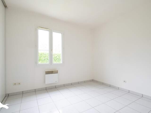Pavillon de 5 pièces principales — photo du bien