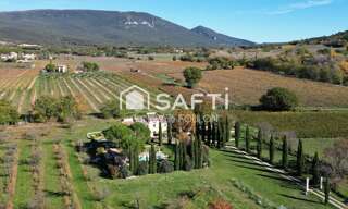 Maison 10 Pièces 240 m² à vendre à Villars (84400)