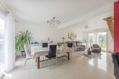 Maison 5 pièces 250275 €