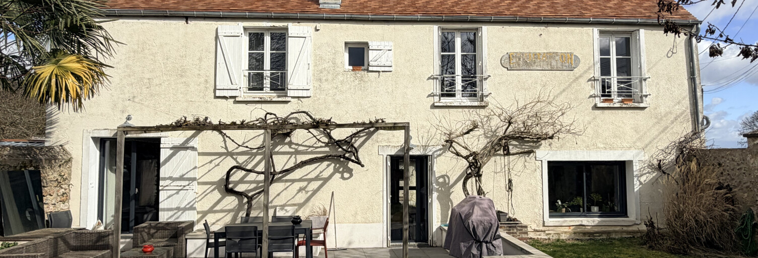 Maison 10 Pièces 186 m² à vendre à Neauphle-le-Château (78640)