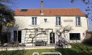 Maison 10 Pièces 186 m² à vendre à Neauphle-le-Château (78640)