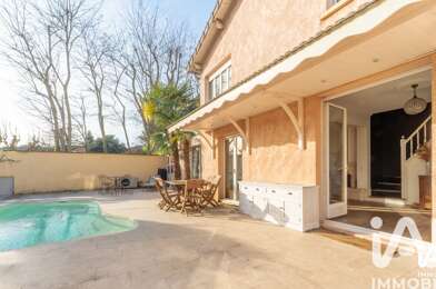 Maison 5 pièces 593000 €