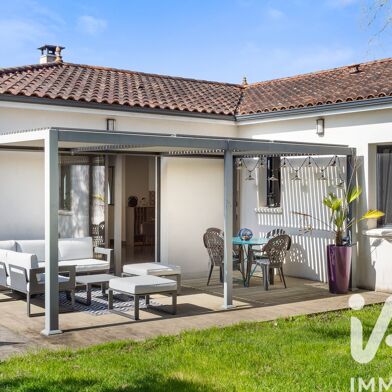 Maison 5 pièces 440350 €