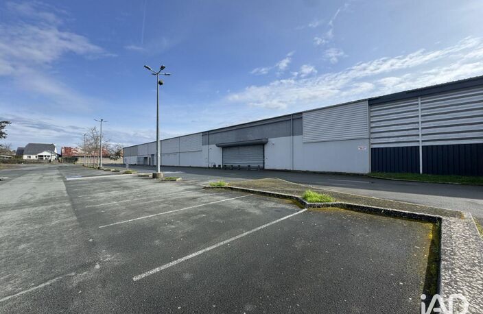 Location Boutique/Local commercial 1 070 m&sup2; — photo 3