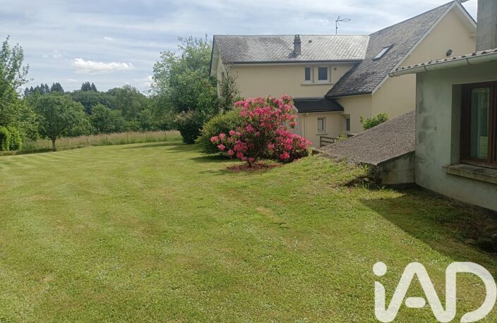 Vente Maison/villa 9 pièces — photo 2