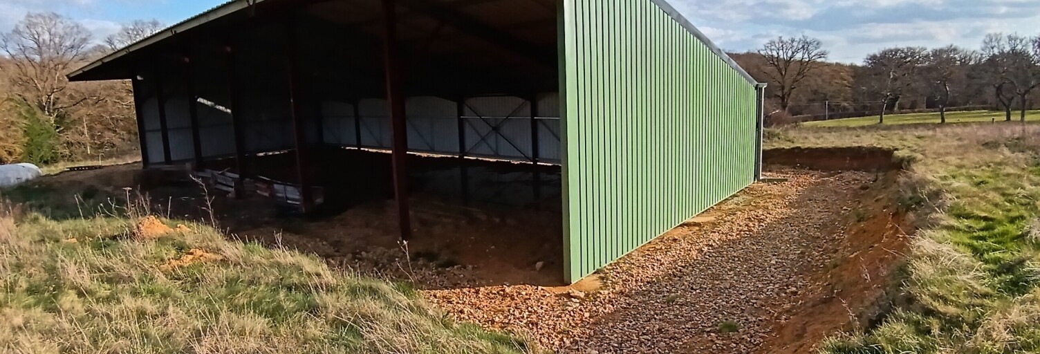 Terrain  11588 m² à vendre à Villiers-Saint-Benoît (89130)