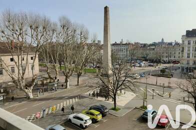 Appartement 3 pièces 145000 €