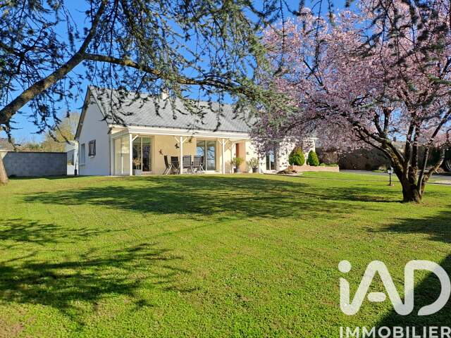 Vente Maison/villa 8 pièces — photo du bien