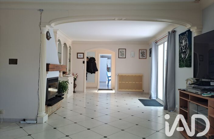 Vente Maison/villa 8 pièces — photo 4