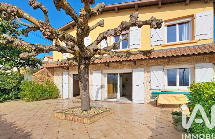 Vente Maison/villa 9 pièces — photo 4
