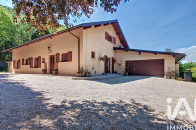 Maison 9 pièces 924000 €