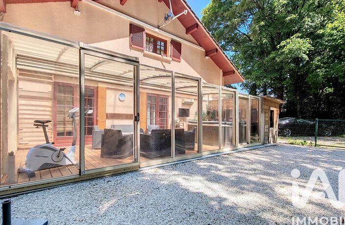 Vente Maison/villa 9 pièces — photo 4