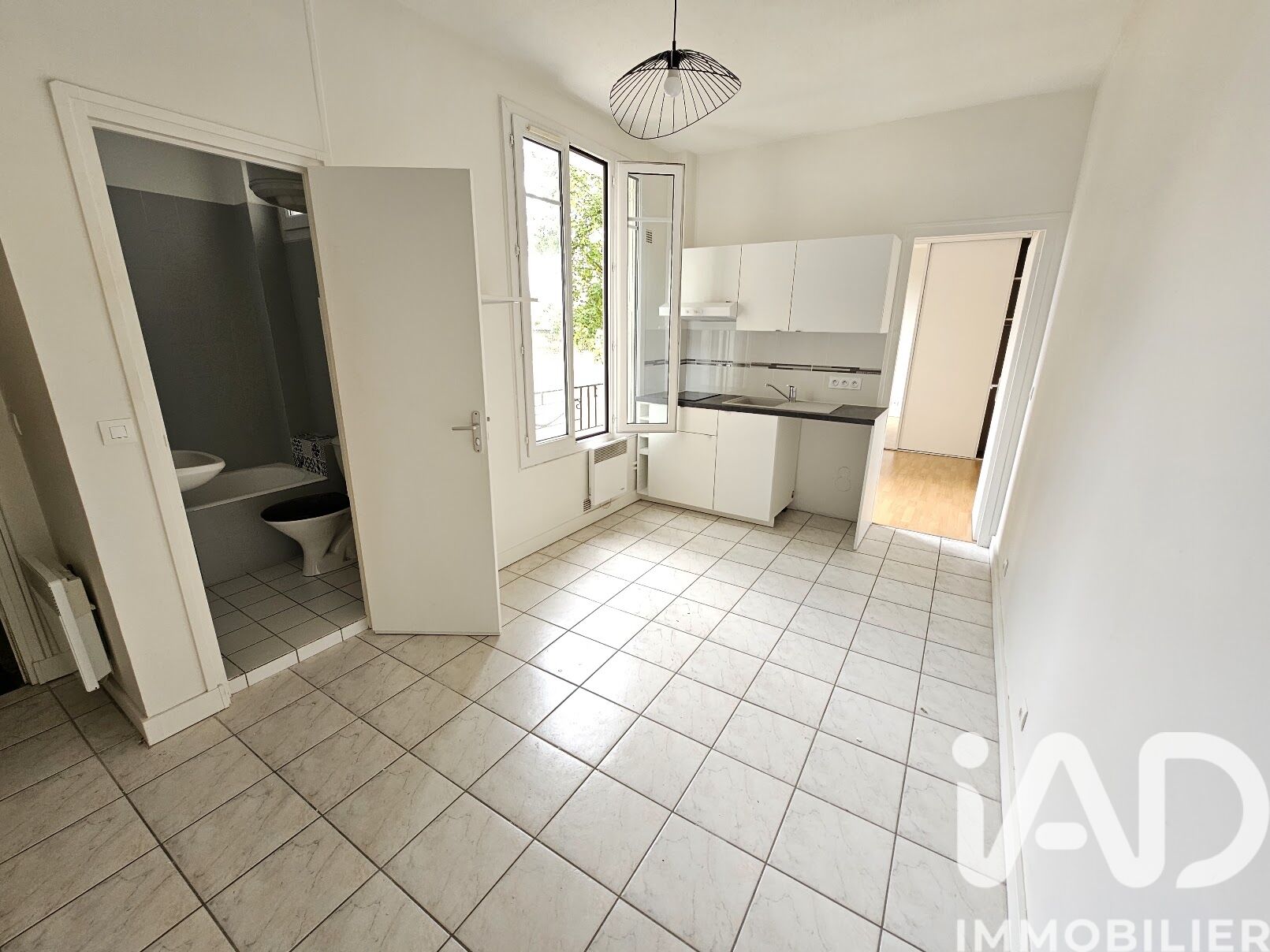 Location Appartement 2 pièces - Photo 3