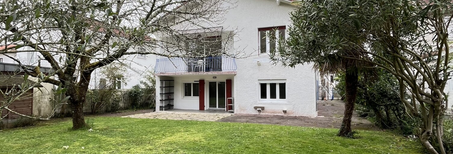 Maison 7 Pièces 177 m² à vendre à Pau (64000)
