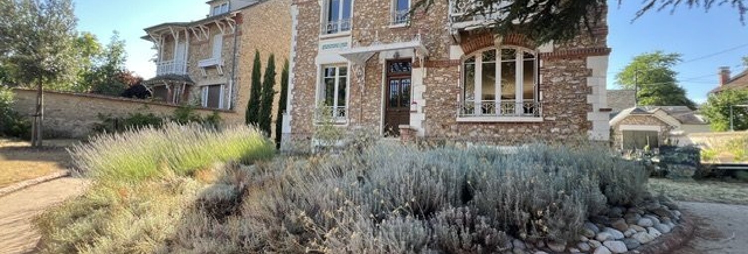 Maison 8 Pièces 228 m² à vendre à Dourdan (91410)