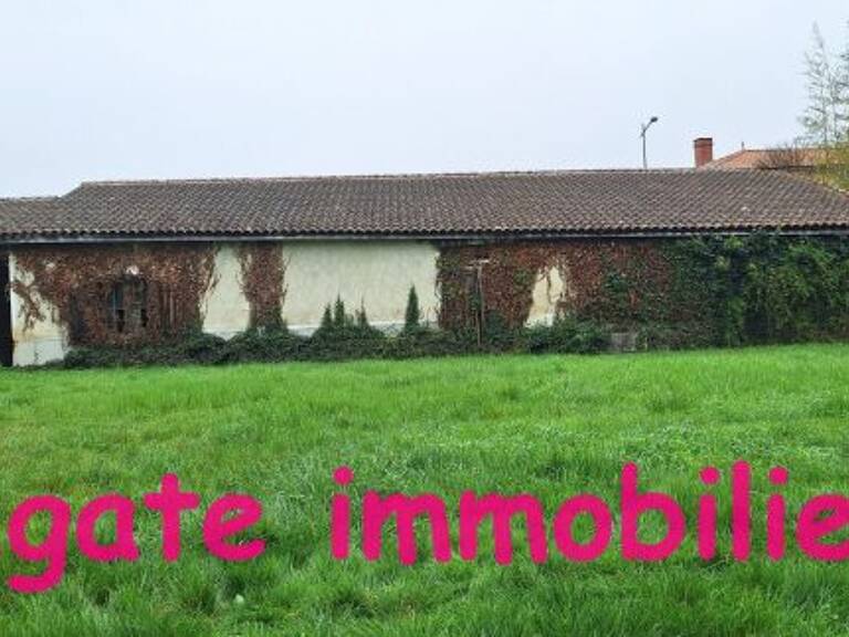 CORPS DE FERME A RENOVER A LANGON — photo 1