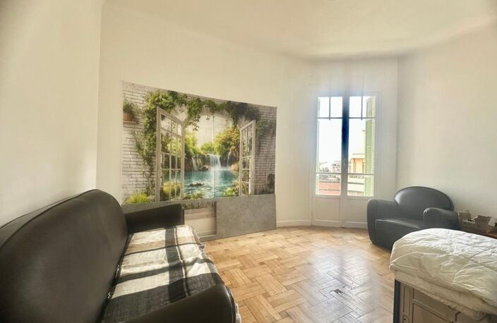 BOULEVARD GROSSO – CHARME ART DÉCO — photo 3