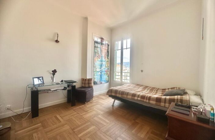 BOULEVARD GROSSO – CHARME ART DÉCO — photo 5