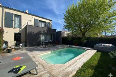 Maison 5 pièces 549000 €