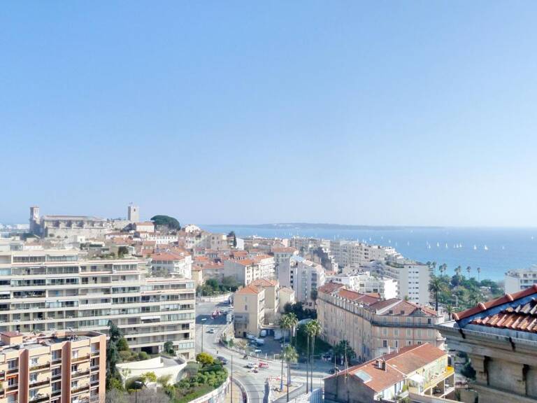 Studio atypique 55 m² avec mezzanine, dernier étage, terrasse vue mer – Château Vallombrosa, Cannes Bas Croix des Gardes ✨ — photo 1